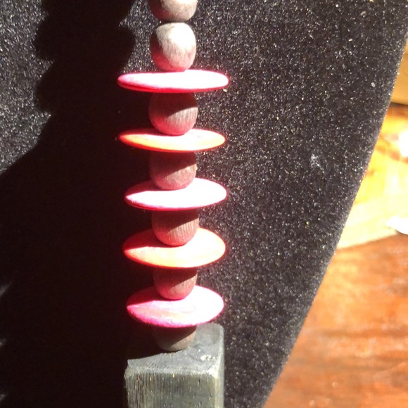 Necklace - Picture 3 of 3